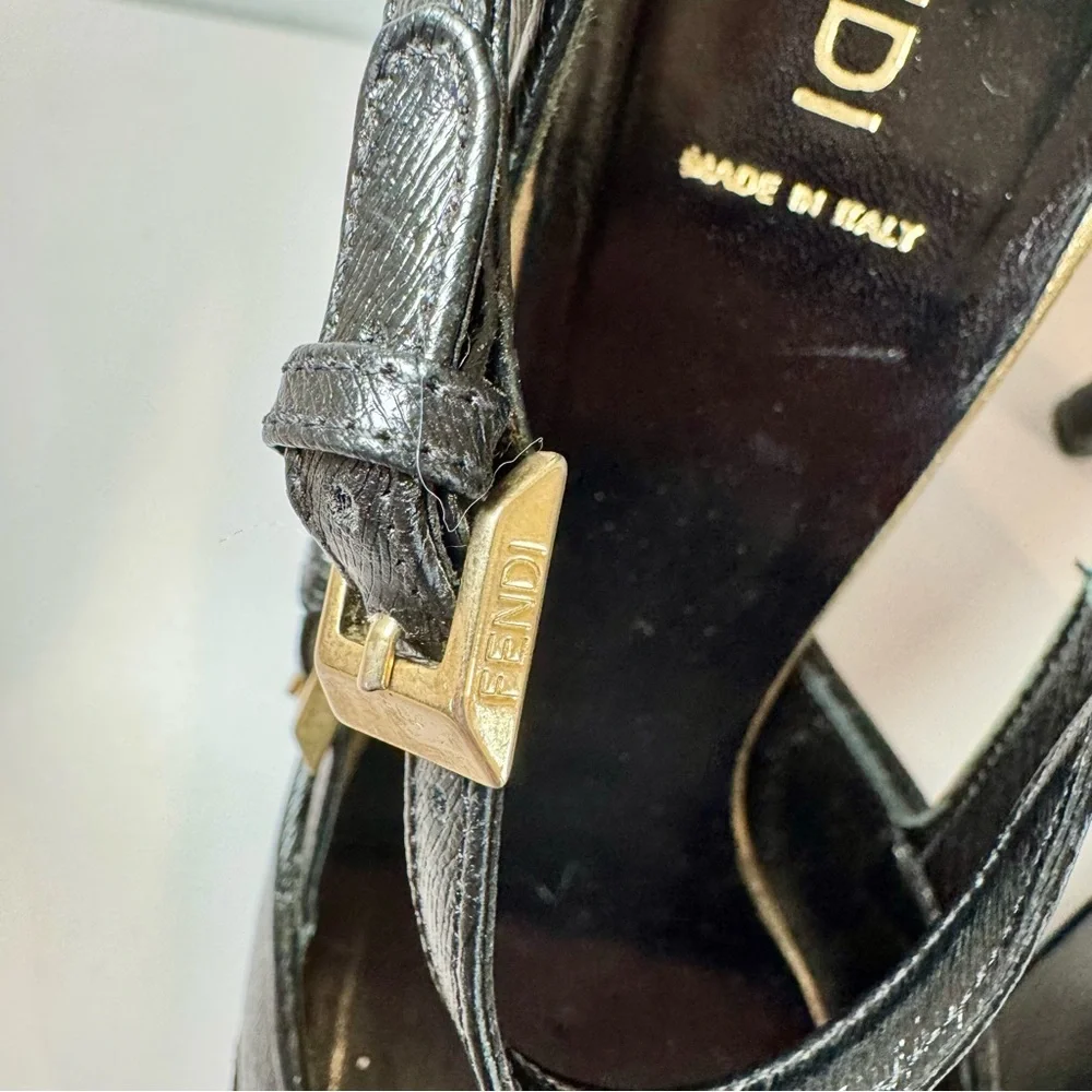 Fendi Black Leather Peep Toe D’Orsay Pumps W Gold Buckle Accents, Size 39
